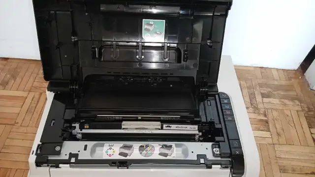 hp LaserJet cp1025nw color printer in Printers, Scanners & Fax in City of Toronto - Image 5