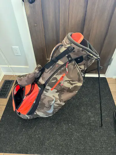 Nike Sport Lite Golf Bag, View more