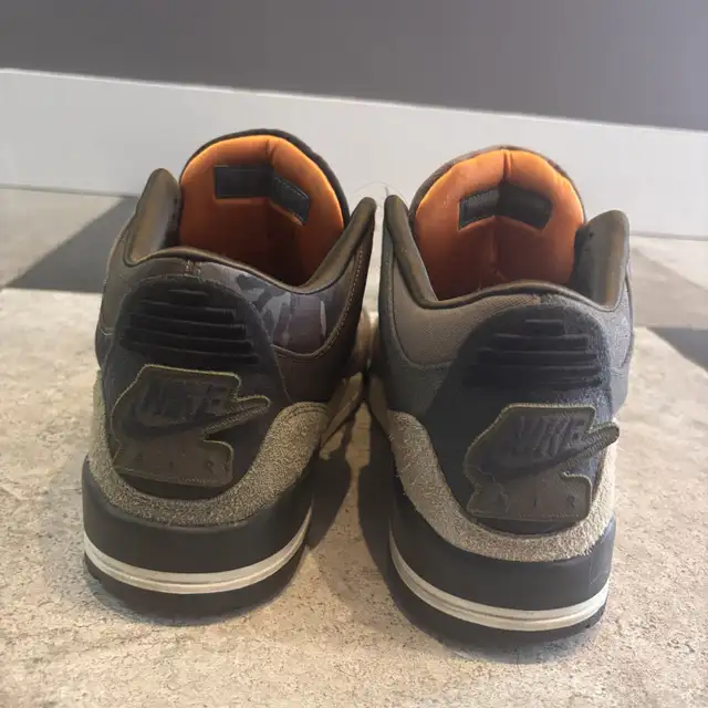 Nike Air Jordan 3 Camo Men’s Size 13 Great Shape in Men's Shoes in City of Montréal - Image 6