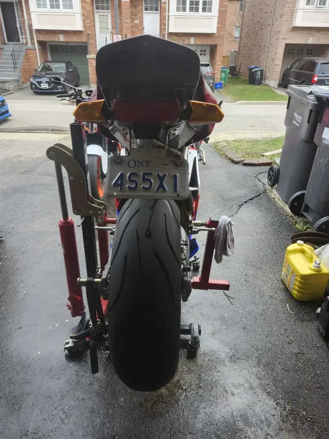 2003 ducati 999 in Sport Bikes in Mississauga / Peel Region - Image 6