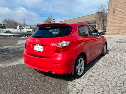2010 Toyota Matrix Manual in Cars & Trucks in Oakville / Halton Region - Image 2