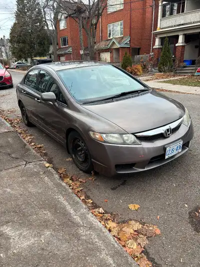 Grey 2011 Civic SE Manual being sold as-is. Need sold quick is the reason I'm selling so cheap. Car...