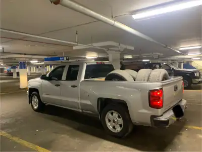 2014 Chevrolet Silverado 4.3 V6 Runs excellent Clean body Undercarriage is solid Ac blows cold No is...