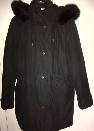 Women' s down filled winter coat / manteau d'hiver, View more