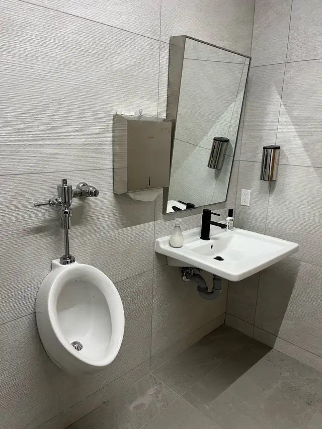 Plumber (halton region & GTA) in Plumbing in Oakville / Halton Region - Image 4