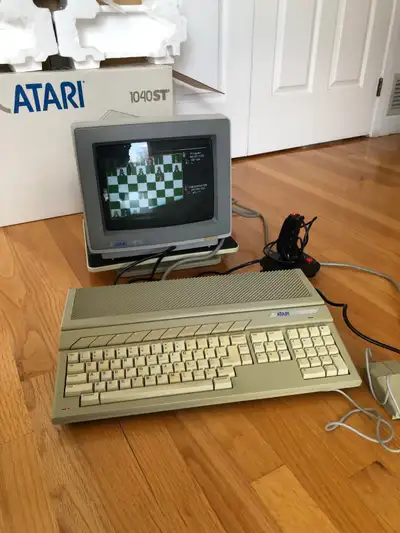 Ordinateur Atari 1040st, View more