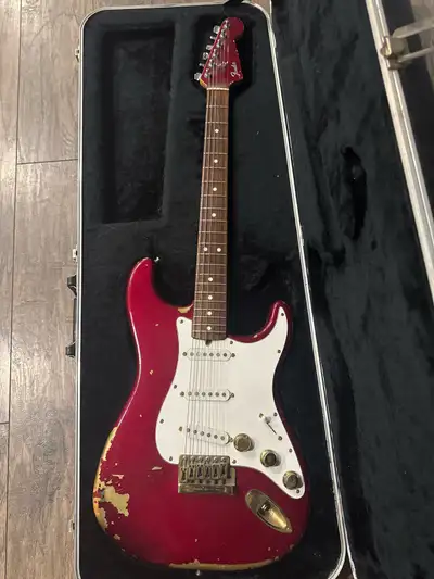 Fender Stratocaster 1980 ‘The Strat’ with original case, View more