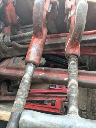 Pipe Tools - 90% Ridgid, View more