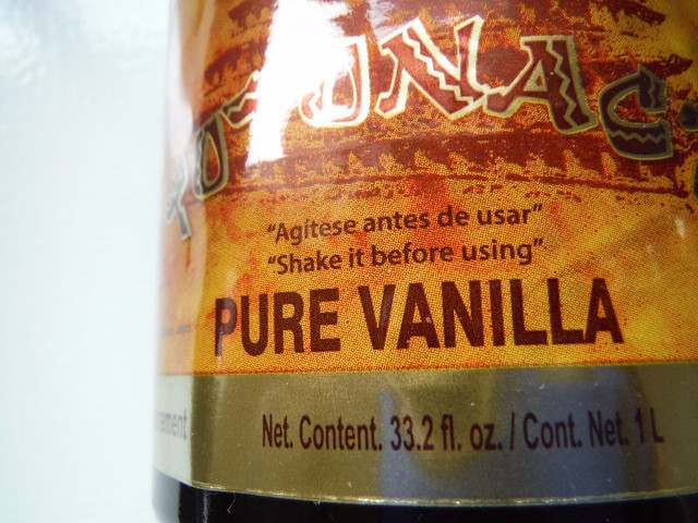 Pure Mexican Vanilla 1 liter bottle Clear or Dark in Health & Special Needs in Edmonton - Image 2