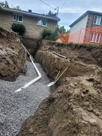 Scava Construction " Now Hiring " Looking for experience people in Demolition/Sewer & Water Service...