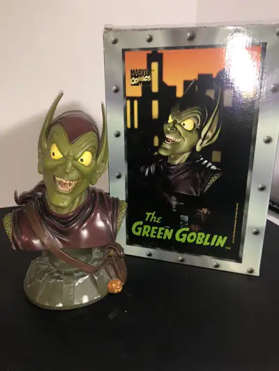 Legends in 3 dimensions Green Goblin Bust /2500, View more