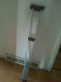 New Adjustable Alumin Crutches