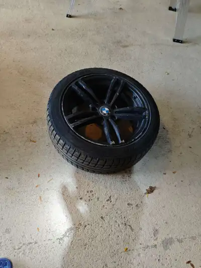 4 BMW 328i winter tries on Aluminum rim plus one spare tire.