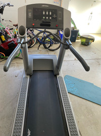 Life fitness 93T treadmill
