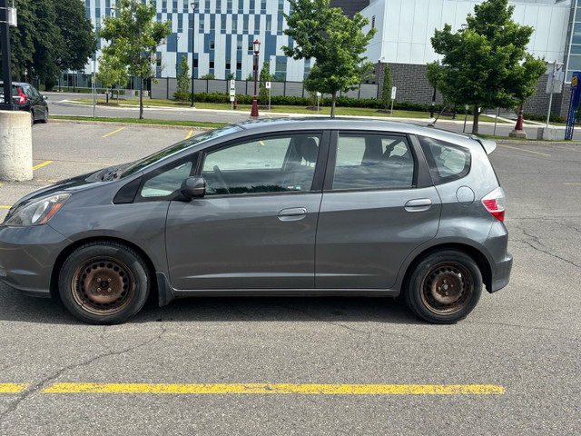 Honda Fit LX 2011 in Cars & Trucks in Ottawa - Image 2