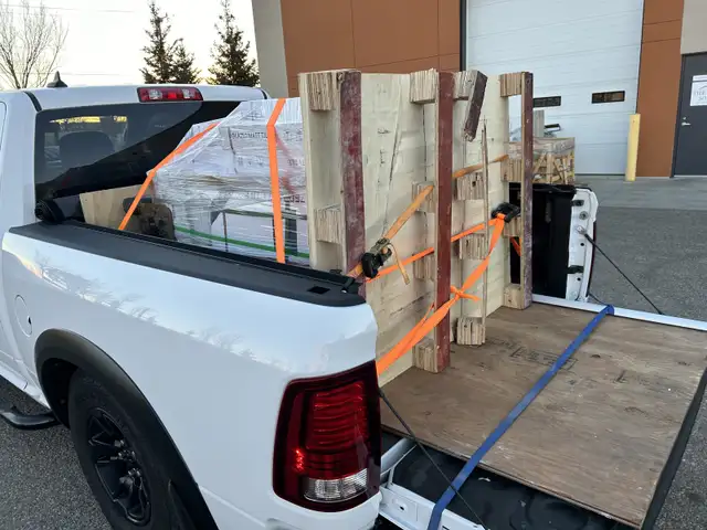 TRUCK FOR HIRE in Other in Edmonton - Image 4