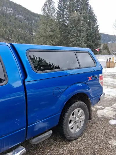 For Sale, colour keyed Arrow canopy from 2013 F150, 6.5 foot box. Will fit 2009-2014 F150 with 6.5 f...