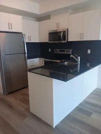 STUNNING & MODERN (2024), 1 BED, 1 BATHROOM CONDO APARTMENT FOR RENT IN KITCHENER/WATERLOO. THIS PLA...