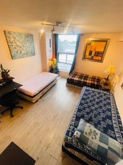 *****Shared Master-Bedroom***** * * AVAILABLE IMMEDIATELY: SHARED MASTER BEDROOM VERY LARGE AND SPAC...