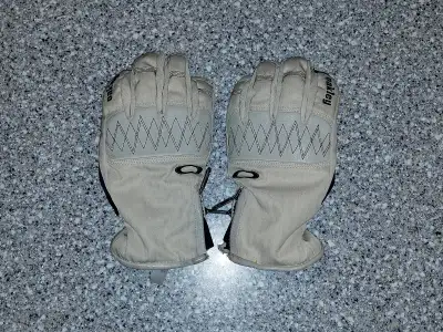 Oakley leather gloves, View more