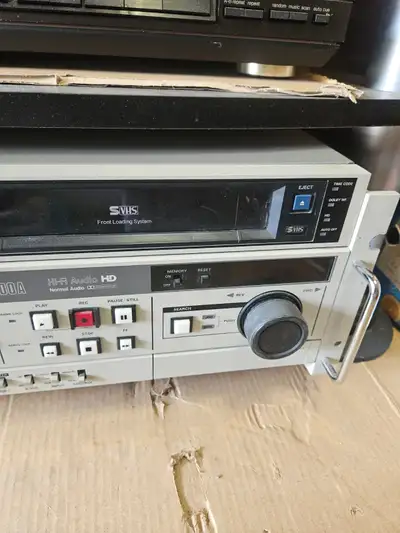 Sold as is conditions. What you see is what you get. VCR and the controller. Not test and no cables....