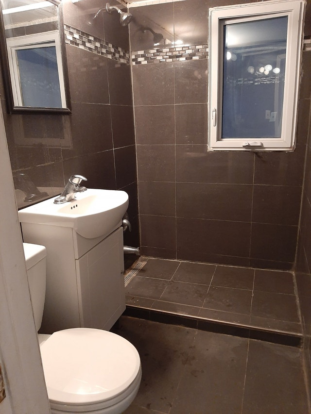 2 1/2  Côte-des-Neiges — photo 1