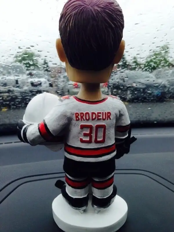 NHL legend Martin Brodeur bobble head in Arts & Collectibles in Gatineau - Image 3