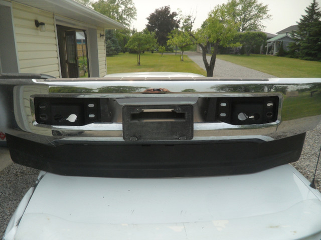 BUMPER  2019 FORD F550 front bumper in Auto Body Parts in St. Catharines