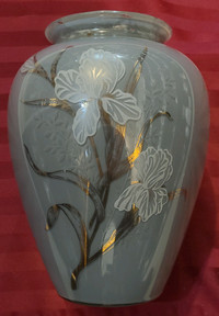 Vintage Gorgeous hand painted glass vase 
