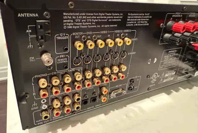 Integra DTR-5.2 AV Receiver in Stereo Systems & Home Theatre in Oakville / Halton Region - Image 3
