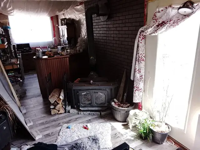 Reefer trailer converted into spacious tiny home in Cargo & Utility Trailers in Sudbury - Image 2