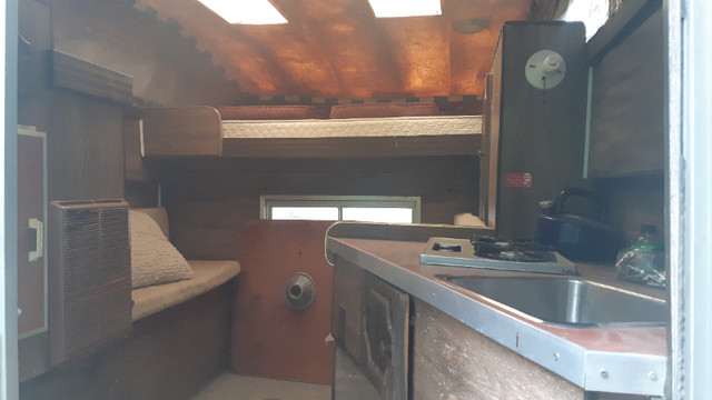 Pickup camper in Travel Trailers & Campers in Barrie