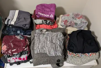Women's Clothing Lot - Size Medium -, View more