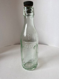 Vintage SODA STREAM Glass Bottle with lid