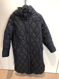 H and M Black Quilted Coat
