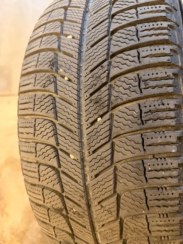 Audi / VW Winter Tires and Rims 5x112 - Set of 4 in Tires & Rims in Hamilton - Image 7