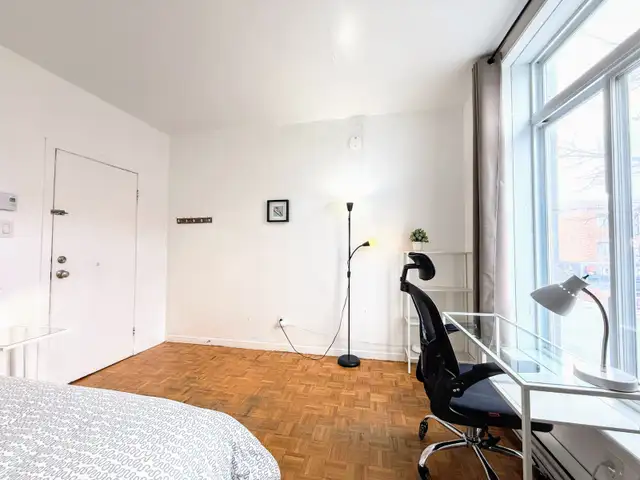 Photo 10