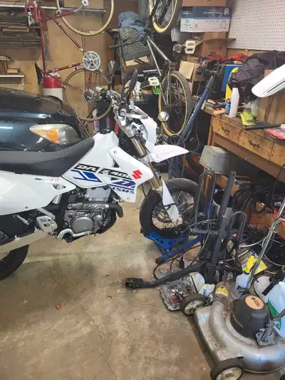 Just broken in and did the first 1000km service at Argyll Motorsports last season. I don't ride much...