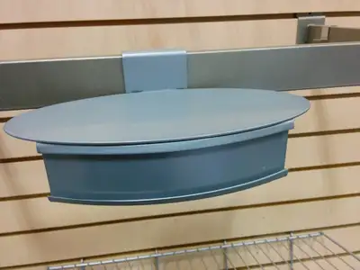 ★★ TABLETTES, MANNEQUINS ET PRÉSENTOIRS DE MAGASIN PAS CHER ★★T8, View more