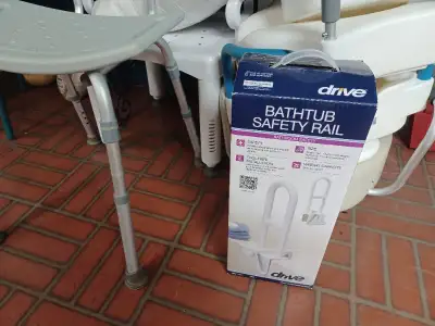 3 RAISED TOILET SEATS/BATHTUB SAFETY BAR/DIAPER DISPOSAL PAIL, View more