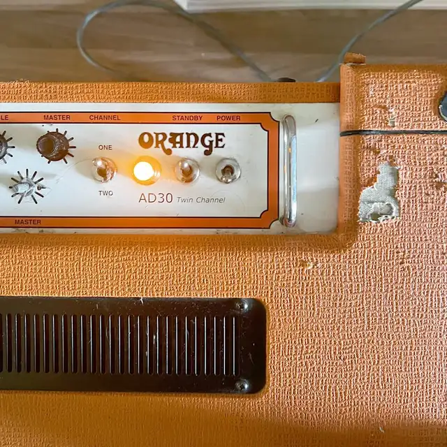 ORANGE AD30TC 30W, Class A, 2x12 Combo w/Celestion G12 V30s in Amps & Pedals in Barrie - Image 5