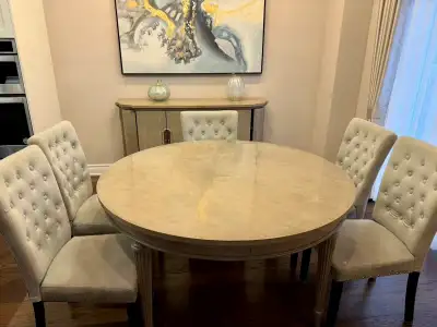Dining table & 5 dining chairs, View more