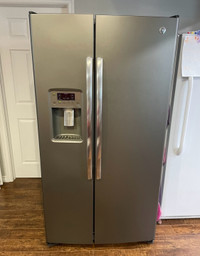 36” double door GE fridge 
