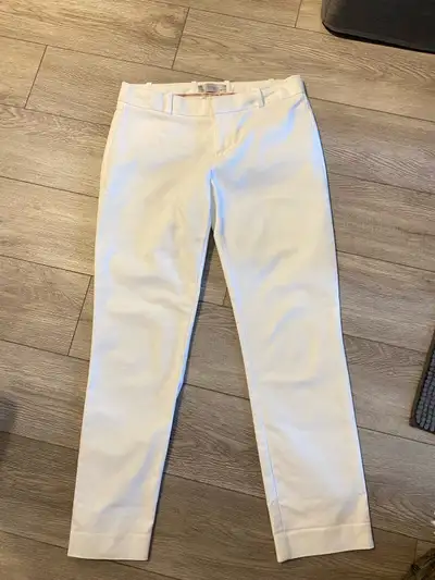 White slim cropped pant size 00, View more