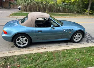 "Negotiations in person only" 1997 1.9L Convertible 5 speed manual Clean Carfax , no accident histor...
