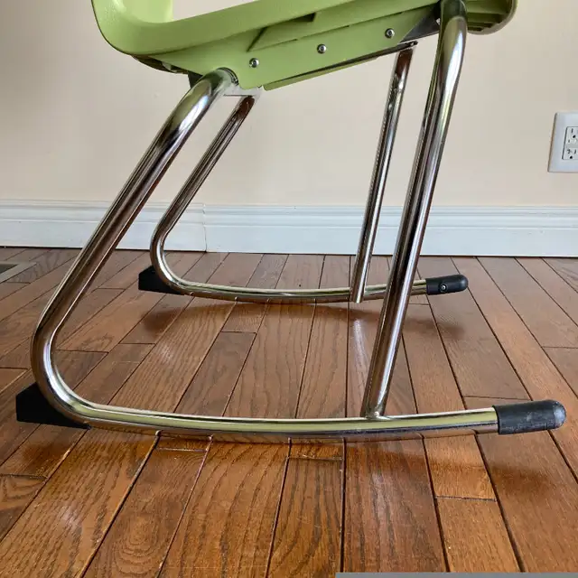 Stacking Rocker Chairs, Free Inner GTA Delivery in Chairs & Recliners in City of Toronto - Image 10