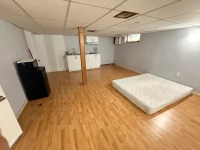 Please Read Carefully:- Male candidates only Serious inquiries only Studio Basement for Rent (Townho...