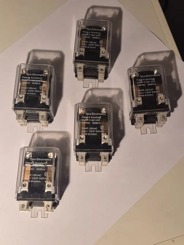 Relais DPDT 20A 240VAC Tyco / P&B KUHP-11A51-240 in Electrical in Laval / North Shore - Image 3