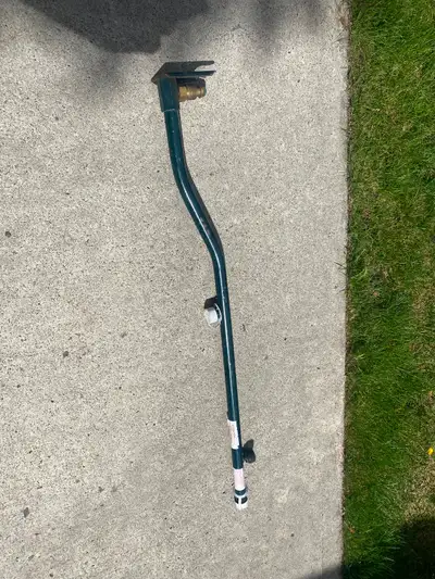 Coleman propane tank adapter tree to run a lantern and 2 more appliances off 1 tank. Please phone or...