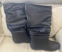 Womens’ Size 10 Leather Boots